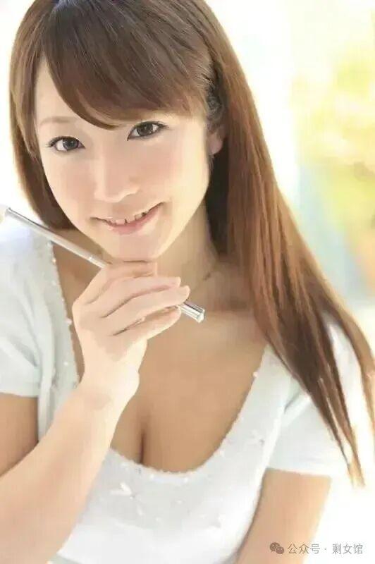 高大的女孩子你喜欢吗